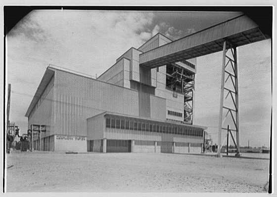 Hawthorn Generating Station Kansas City Missouri KCPL Evergy coal power plant boiler turbine pipe insulation asbestos