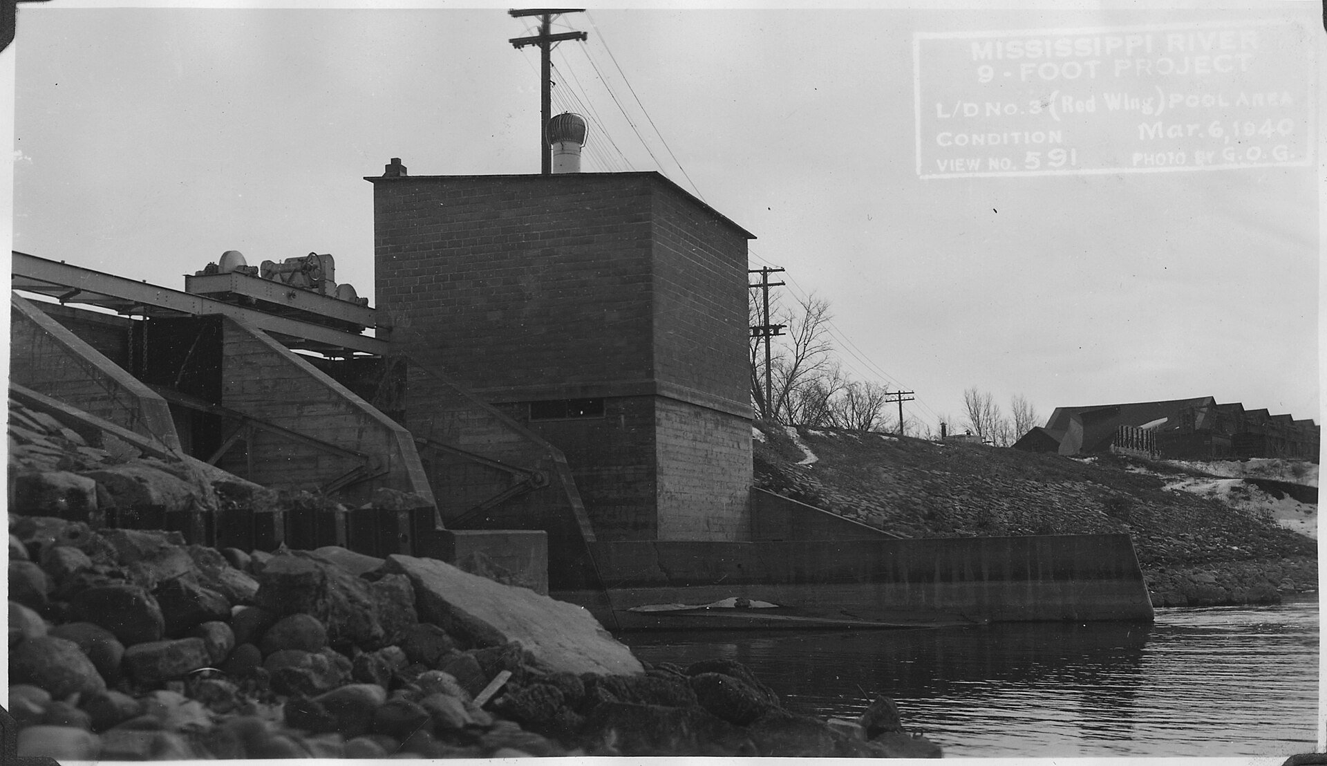 State Line Energy Chicago Illinois Indiana border power plant