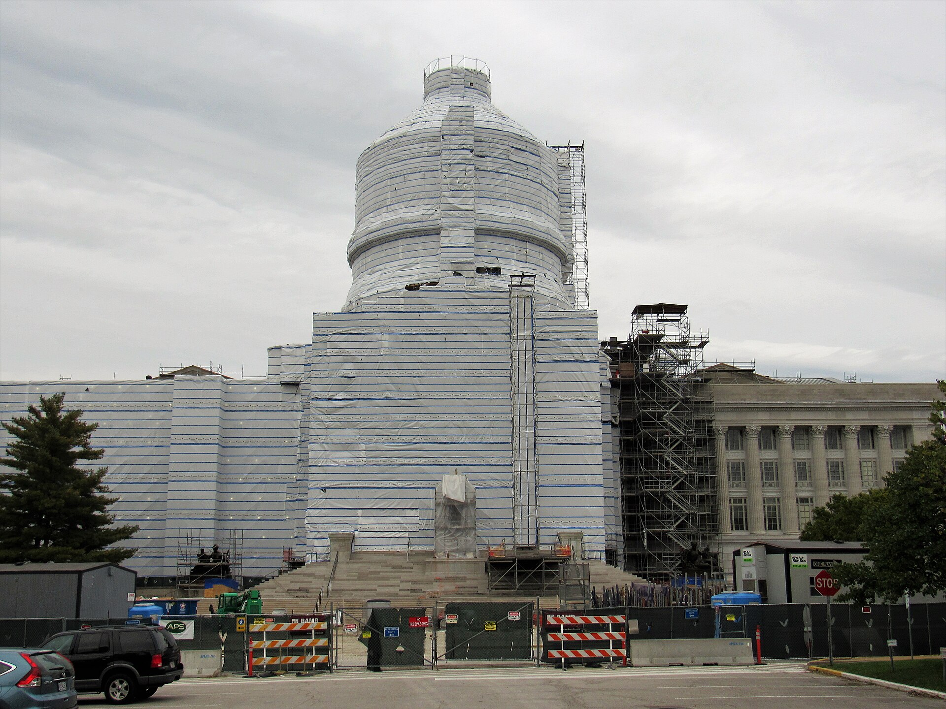 Missouri State Capitol Jefferson City asbestos renovation pipe insulation